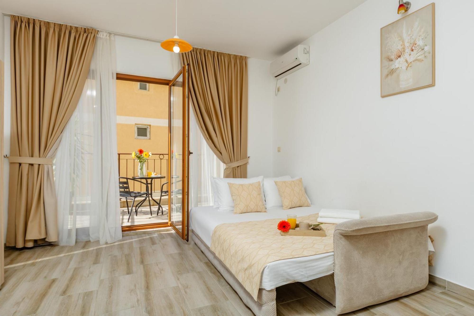 Arvala Apartments Budva Szoba fotó